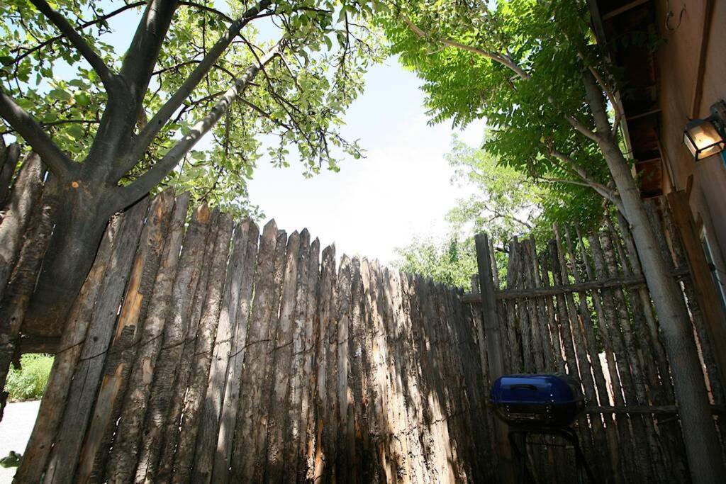 Closson Getaway - Courtyard - Railyard And Plaza Santa Fé Exterior foto